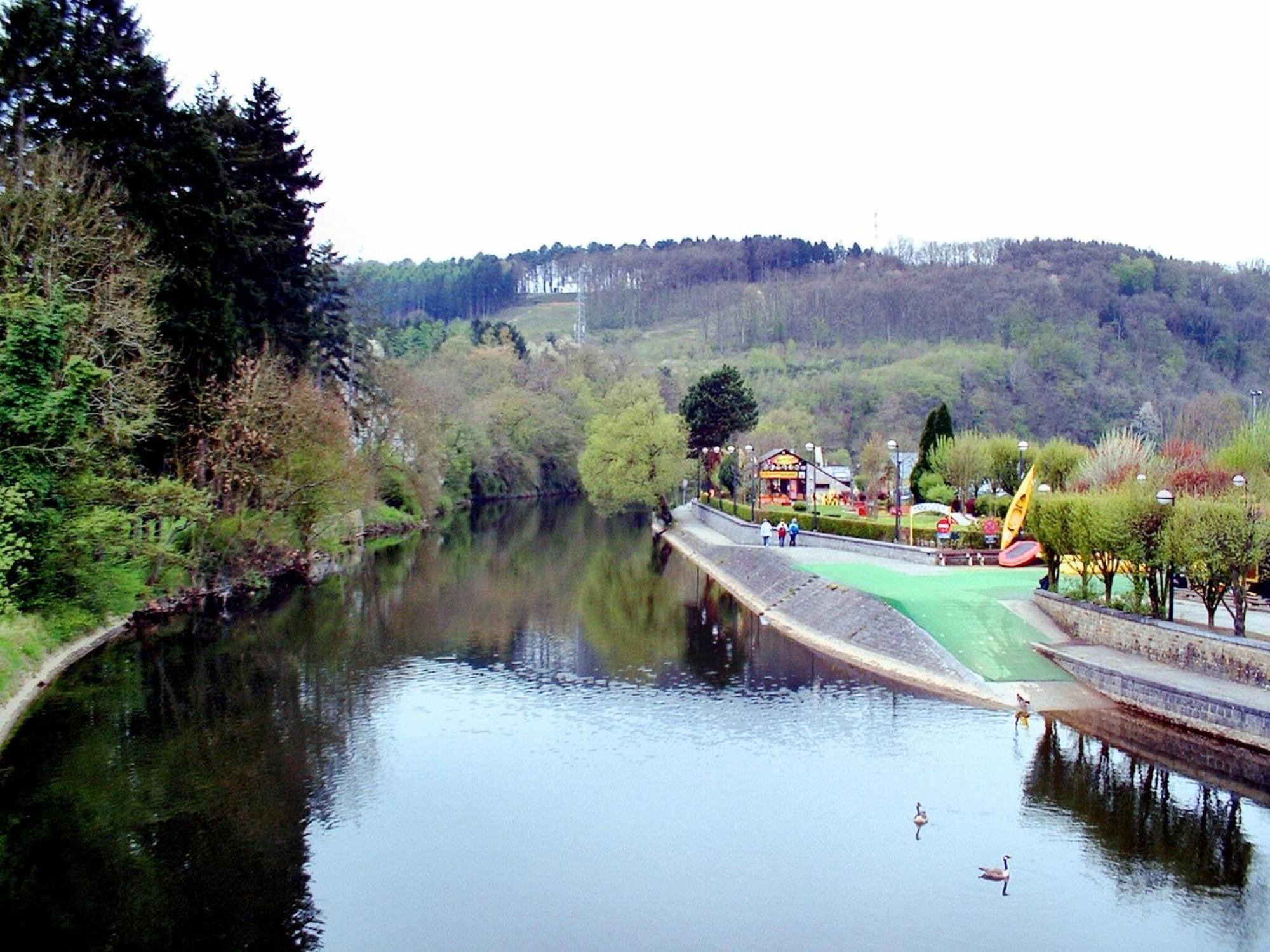 Cozy In Durbuy With Garden